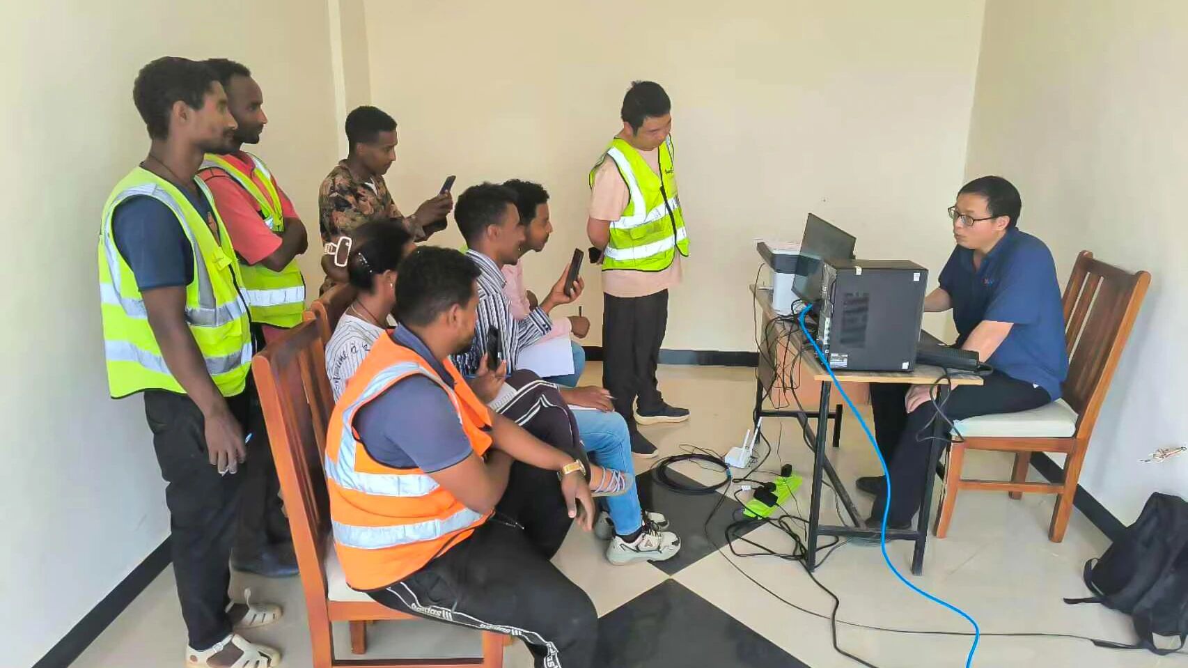 1761284861940303.jpg 1761284861940303.jpg